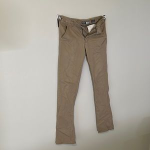 Buckle Jake Straight Khakis